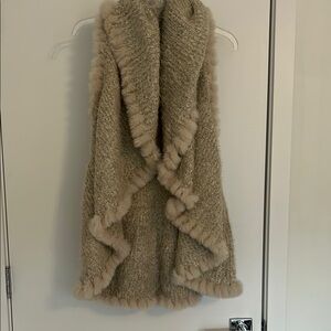 Cozy Beige Faux Fur Trim Vest